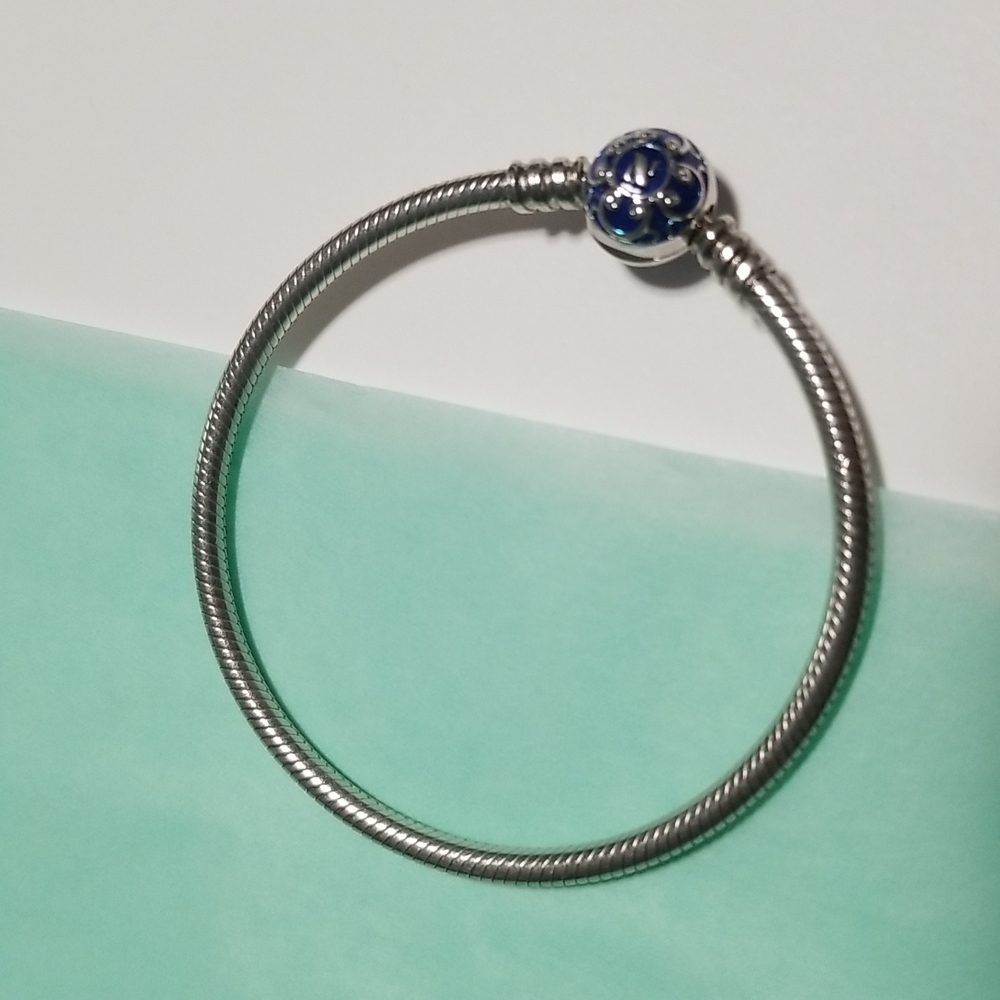 Sterling Silver Charm Bracelet Comparable To Pandora